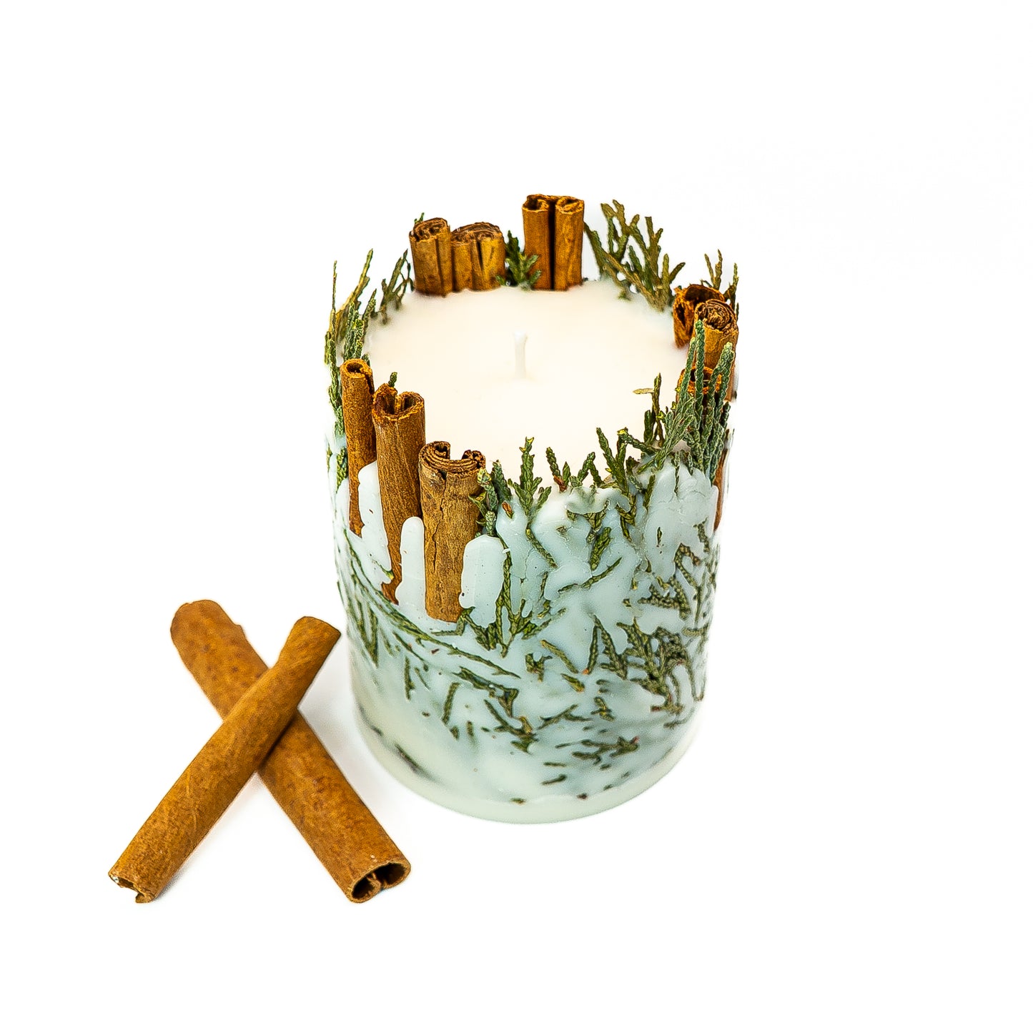 Botanical Soy Wax Candle – Winter Cinnamon & Evergreen Blend